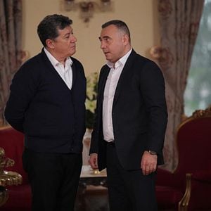 Fotoğraf Eşkıya Dünyaya Hükümdar Olmaz