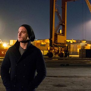 Fotoğraf Bu Şehir Arkandan Gelecek