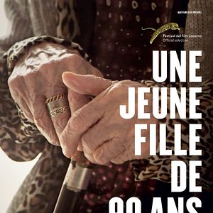 Fotoğraf Doksanlarında Bir Genç Kız