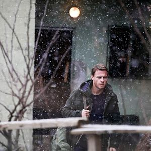 Fotoğraf Bu Şehir Arkandan Gelecek