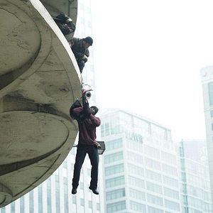 Fotoğraf Taylor Kinney