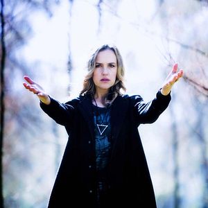 Fotoğraf Victoria Thaine