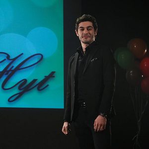 Fotoğraf Aşk Laftan Anlamaz