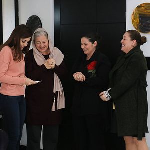 Fotoğraf Aşk Laftan Anlamaz