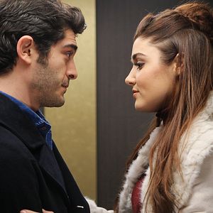 Fotoğraf Aşk Laftan Anlamaz