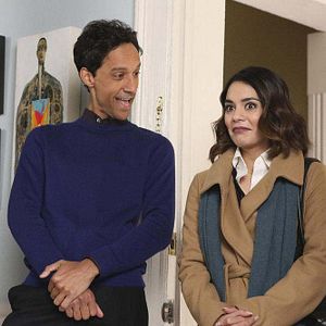 Fotoğraf Danny Pudi