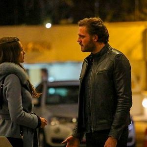 Fotoğraf Bu Şehir Arkandan Gelecek