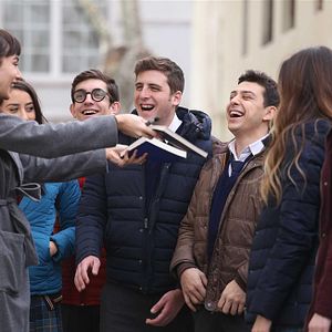 Fotoğraf Hayat Bazen Tatlıdır