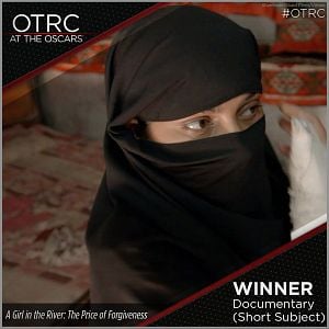 Fotoğraf A Girl in the River: The Price of Forgiveness