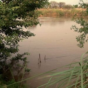 Fotoğraf A Girl in the River: The Price of Forgiveness