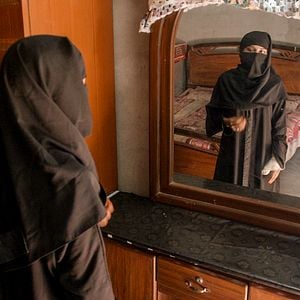 Fotoğraf A Girl in the River: The Price of Forgiveness