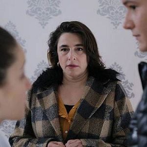 Fotoğraf Kırgın Çiçekler