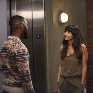 Fotoğraf Hannah Simone