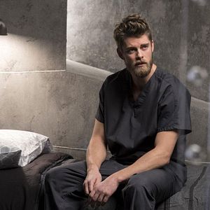 Fotoğraf Luke Mitchell