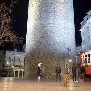 Fotoğraf Aç Kapıyı Çok Fenayım