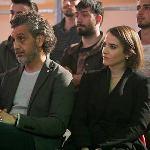 Fotoğraf Bu Şehir Arkandan Gelecek