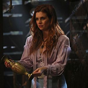 Fotoğraf JoAnna Garcia Swisher