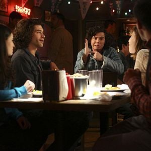 Fotoğraf Charlie McDermott