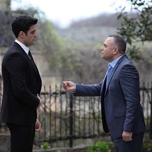 Fotoğraf Eşkıya Dünyaya Hükümdar Olmaz