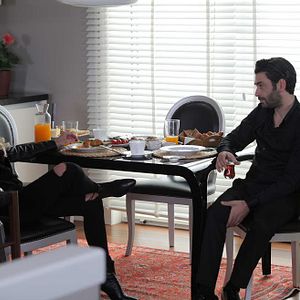 Fotoğraf Eşkıya Dünyaya Hükümdar Olmaz