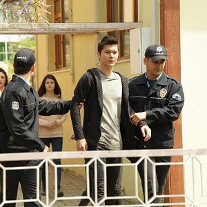 Fotoğraf Kırgın Çiçekler