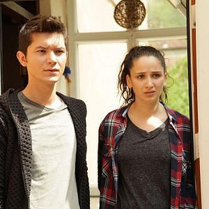 Fotoğraf Kırgın Çiçekler