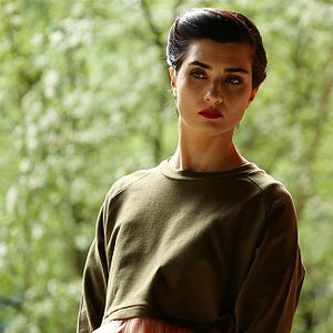 Fotoğraf Cesur ve Güzel