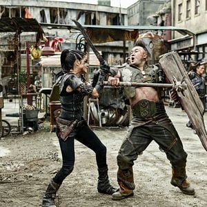 Fotoğraf Marie Avgeropoulos