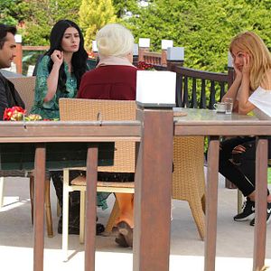 Fotoğraf Eşkıya Dünyaya Hükümdar Olmaz