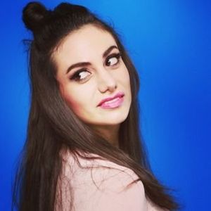 Fotoğraf Teena Tabbarah