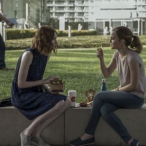 Fotoğraf Karen Gillan