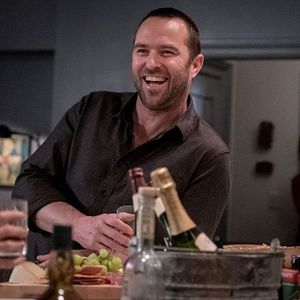 Fotoğraf Sullivan Stapleton