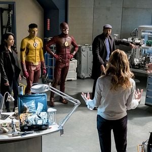 Fotoğraf Tom Cavanagh