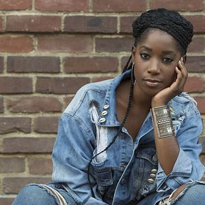 Fotoğraf Ashley Blaine Featherson