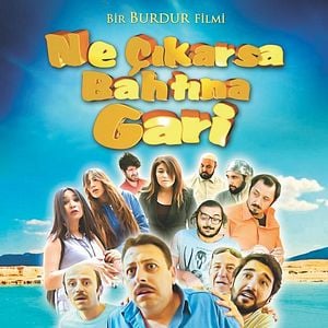 Fotoğraf Ne Çıkarsa Bahtına Gari