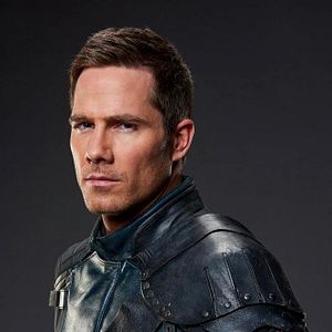 Fotoğraf Luke MacFarlane