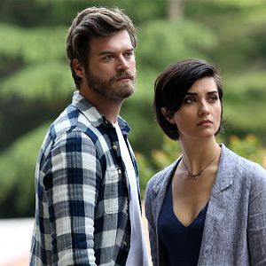 Fotoğraf Cesur ve Güzel