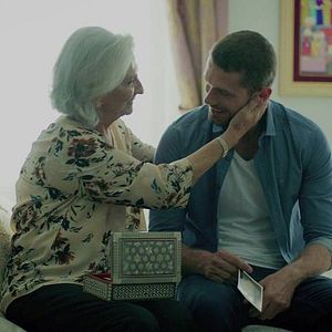 Fotoğraf Seni Kimler Aldı