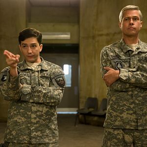 Fotoğraf Savaş Makinesi