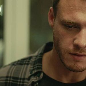 Fotoğraf Bu Şehir Arkandan Gelecek