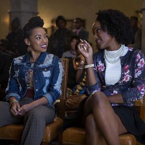 Fotoğraf Logan Browning