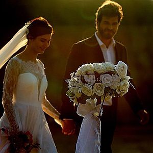 Fotoğraf Cesur ve Güzel