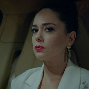 Fotoğraf Seni Kimler Aldı