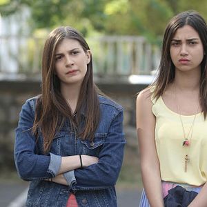 Fotoğraf Kırgın Çiçekler