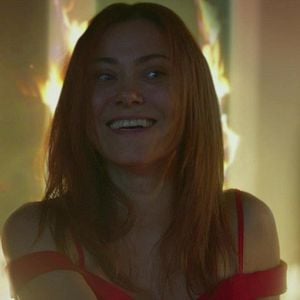 Fotoğraf Kırgın Çiçekler