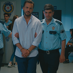 Fotoğraf Cesur ve Güzel