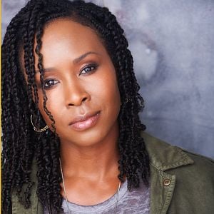 Fotoğraf Sydelle Noel