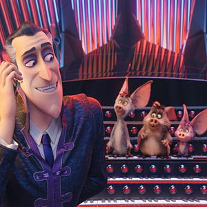 Fotoğraf Mutlu Canavar Ailesi