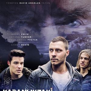 Fotoğraf Karanlıktaki Melekler