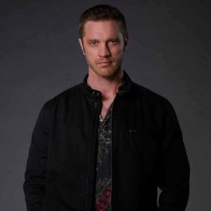 Fotoğraf Devon Sawa